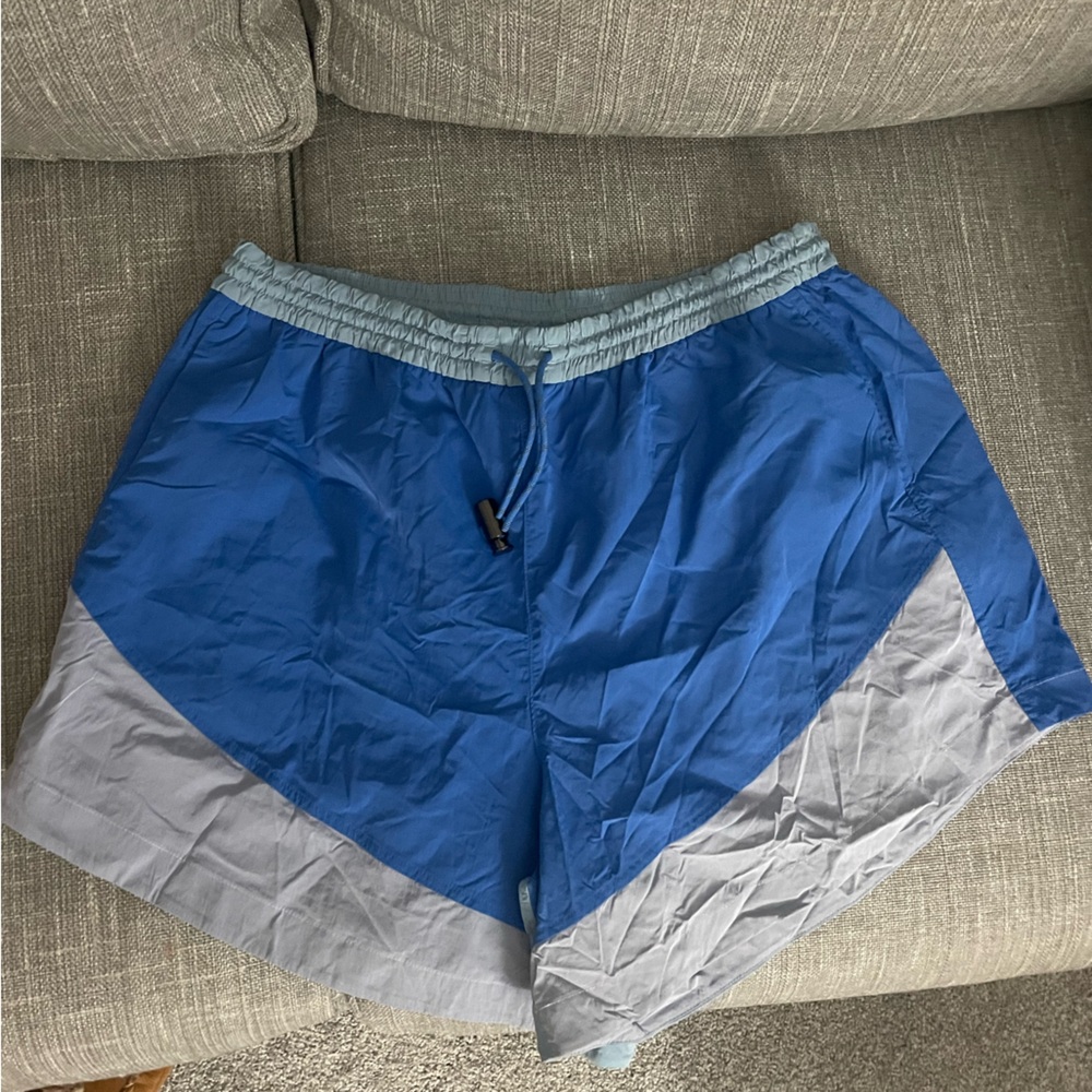 Lululemon sz 10 shorts